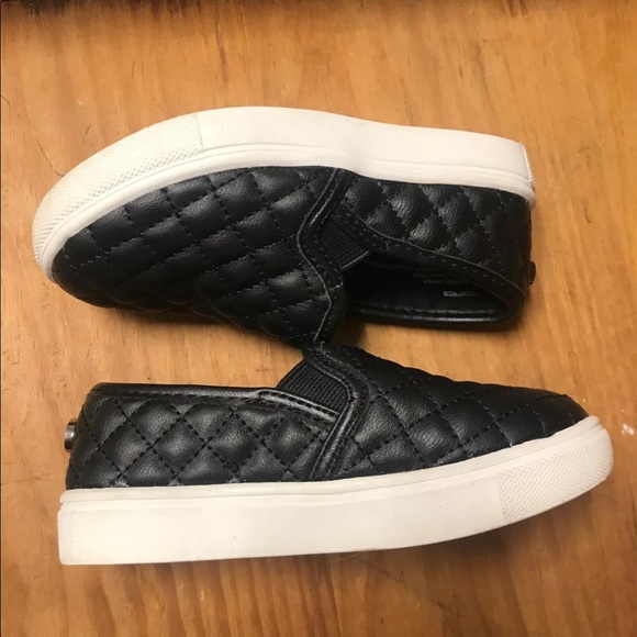 Toddler shoes size- 9 Steve Madden-quilted black - Picture 7 of 16